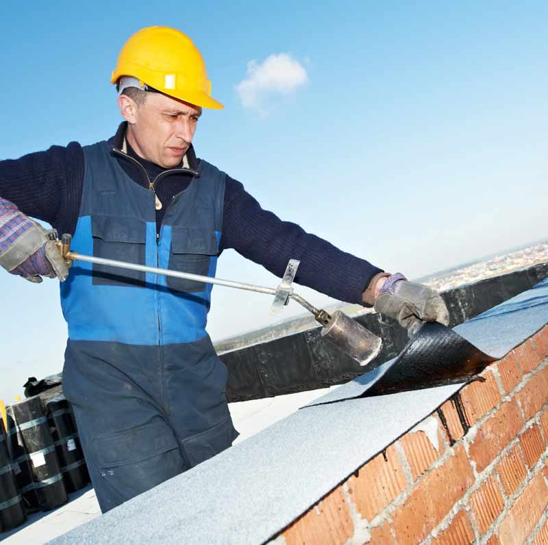 Étanchéité toit plat terrasse -  BIOTOIT IMPACT : Artisan couvreur : Nous utilisons la membrane d’étanchéité goudronné (bitume) pour tous les types de toitures plates, terrasses.. isolation toiture, combles  sur Tours et les alentours ainsi qu’en Indre-Et-Loire (37) et dans le Loir-et-Cher (41)